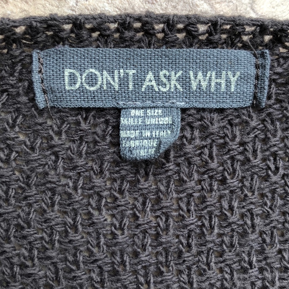 American Eagle Don’t Ask Why Grey Cardigan - Picture 2 of 4